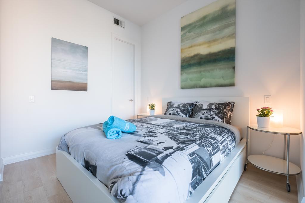 Luxury In Yorkville Τορόντο Εξωτερικό φωτογραφία